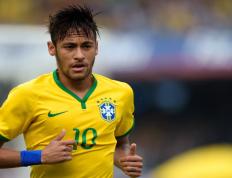 纳达尔巅峰对决，哈登与90激战法国队分钟，出色防守胜负难料！